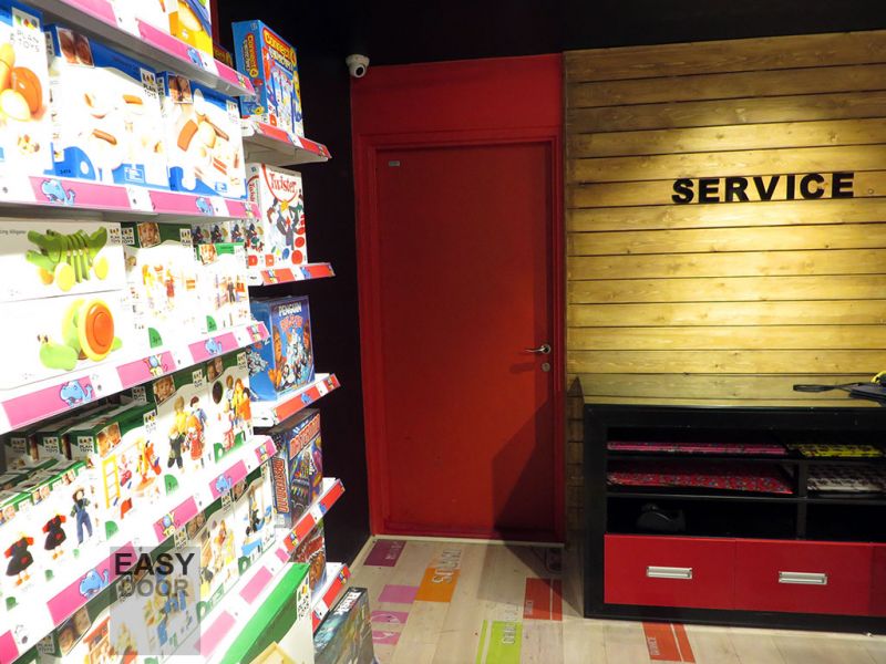 درب‌های استیل پلاست (Steel Plast Door) و استنلس استیل (Stainless Steel Door)  درب‌های استیل پلاست ـ اتاق‌های اداری و مسکونی ـ سرویس‌های بهداشتی ـ محیط‌های با رطوبت بالا 